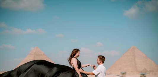 Proposal at the Pyramids